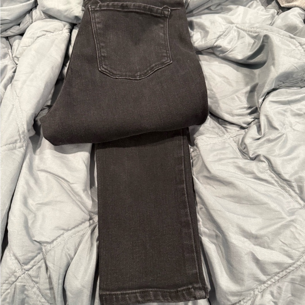 Old Navy Women's Skinny Jeans in Dark Gray